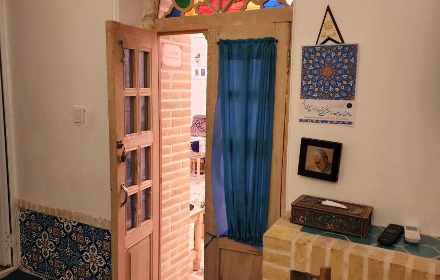 اتاق سه تخته “شه دخت”